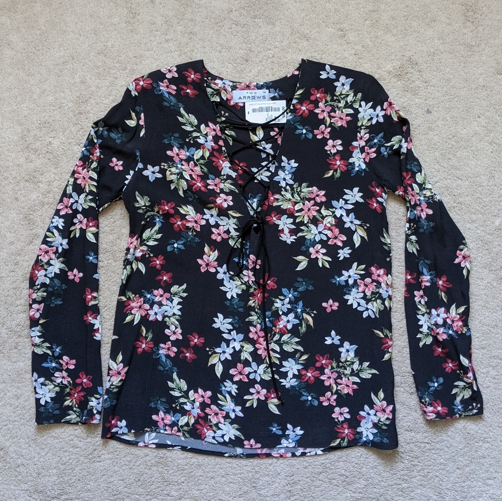 Long sleeve floral top